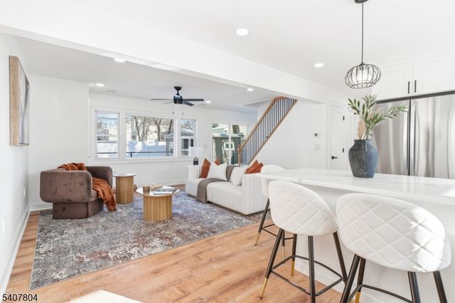 2 Gold St, Green Brook Twp., NJ 08812