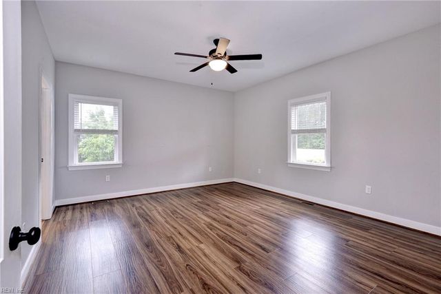 8904 Rock Cedar RD, New Kent, VA 23124