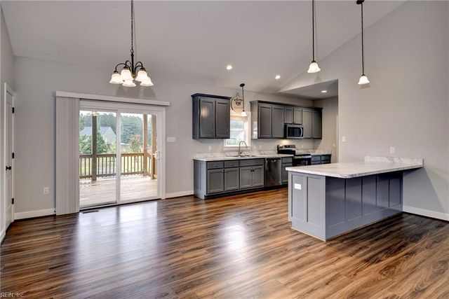 8904 Rock Cedar RD, New Kent, VA 23124