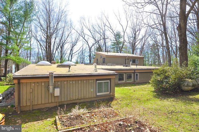 772 BEAVER BRANCH RD, Pennsylvania Furnace, PA 16865