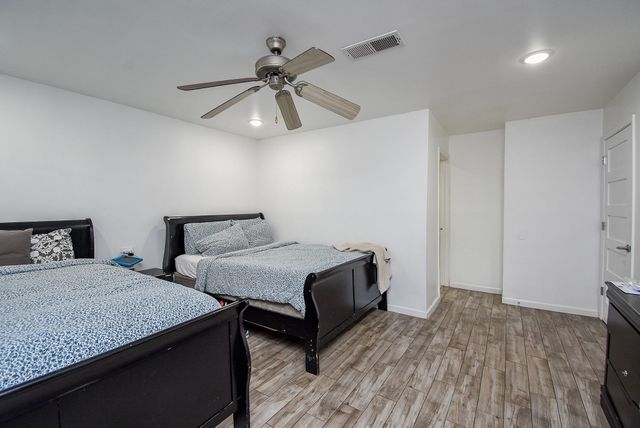 7631 Hopewell Lane, Houston, TX 77071