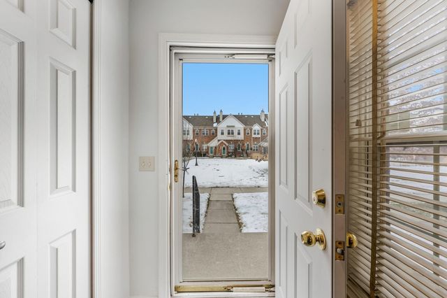 1655 Campau Farms Circle, Detroit, MI 48207