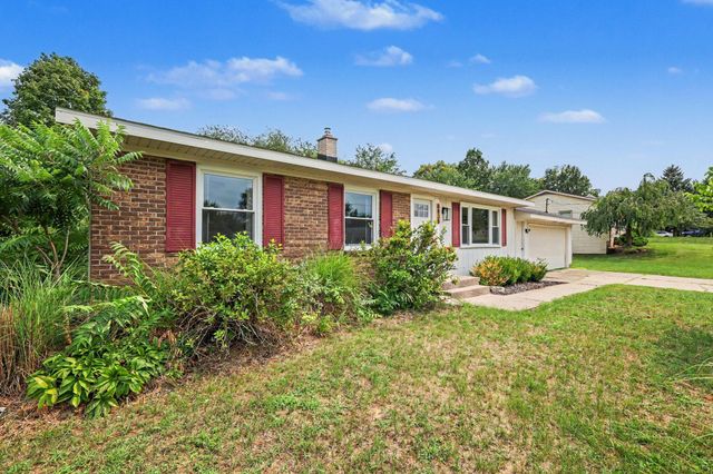 6838 Bonnie Avenue SE, Grand Rapids, MI 49508