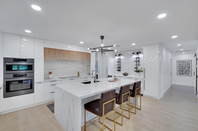 2735 Polo Island Drive K104, Wellington, FL 33414