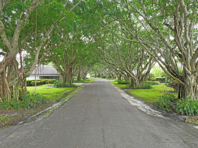 2735 Polo Island Drive K104, Wellington, FL 33414