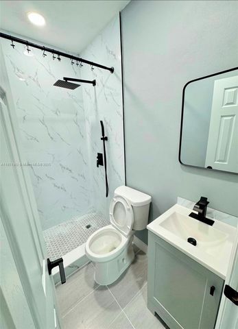 321 NW 93rd Ave 1, Pembroke Pines, FL 33024