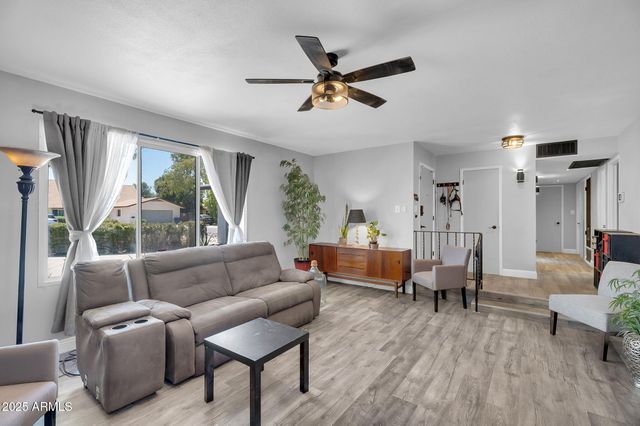 122 E HERMOSA Drive, Tempe, AZ 85282