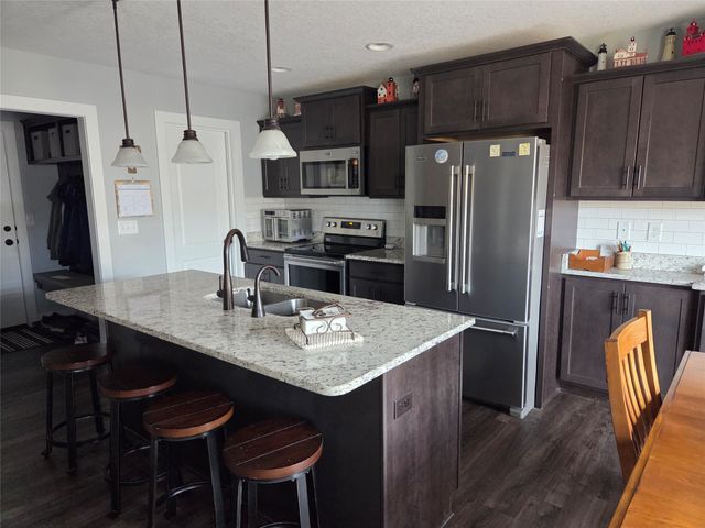 400 S 8th Court 46, Indianola, IA 50125