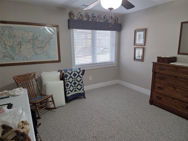 400 S 8th Court 46, Indianola, IA 50125