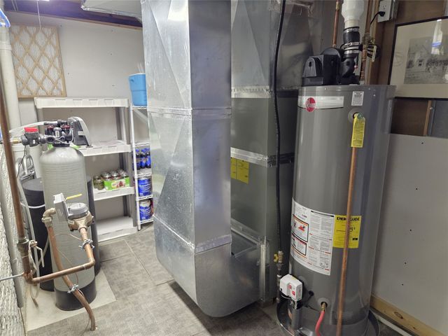 400 S 8th Court 46, Indianola, IA 50125