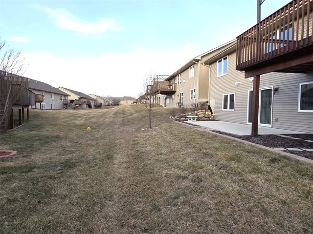 400 S 8th Court 46, Indianola, IA 50125