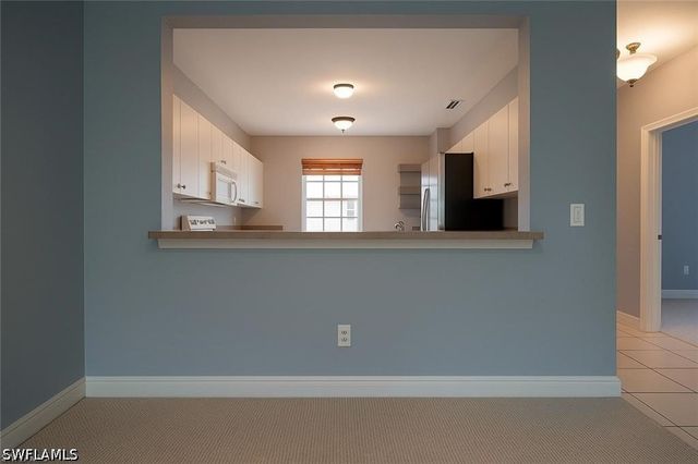 700 Luisa LN 2, Naples, FL 34104