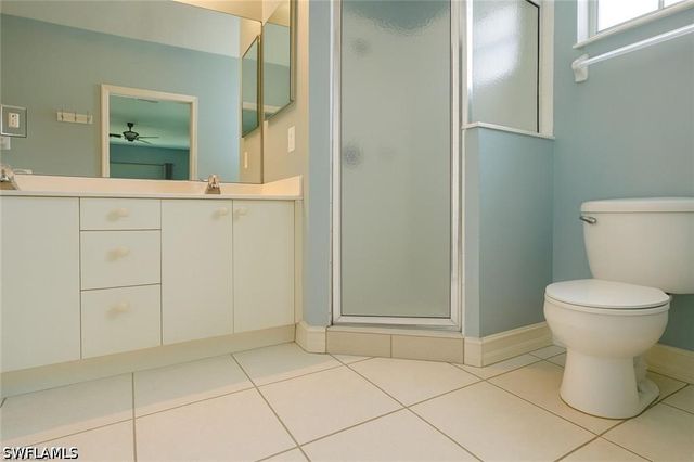 700 Luisa LN 2, Naples, FL 34104