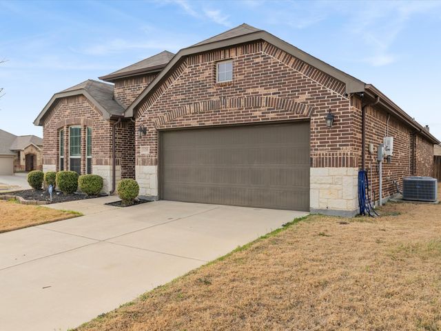 120 Garner Court, Forney, TX 75126