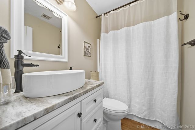 16050 E Pueblo Road, Claremore, OK 74017