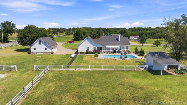 16050 E Pueblo Road, Claremore, OK 74017