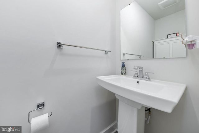 246 FREEDOM WAY, Sicklerville, NJ 08081