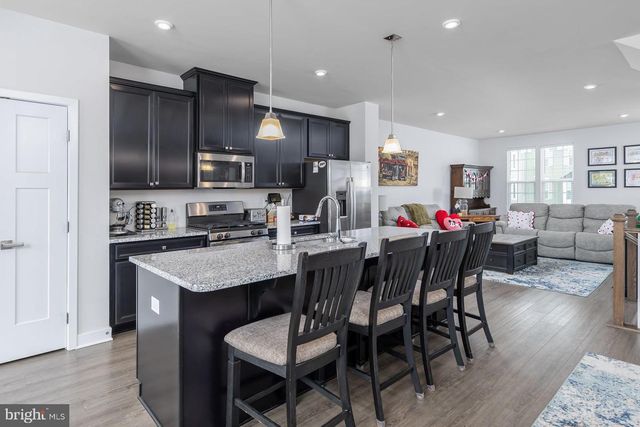 246 FREEDOM WAY, Sicklerville, NJ 08081