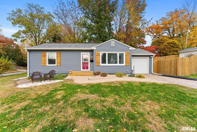 307 13TH Avenue, Moline, IL 61265