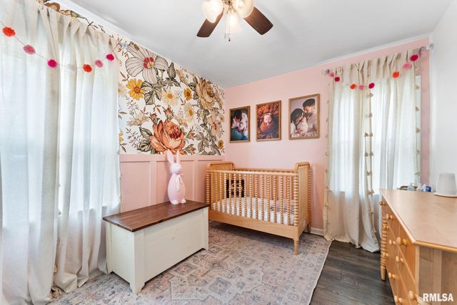 307 13TH Avenue, Moline, IL 61265