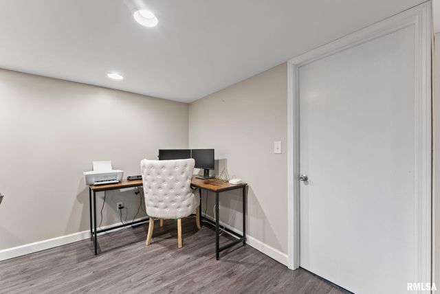 307 13TH Avenue, Moline, IL 61265