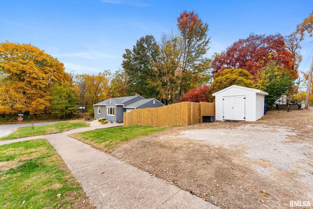 307 13TH Avenue, Moline, IL 61265