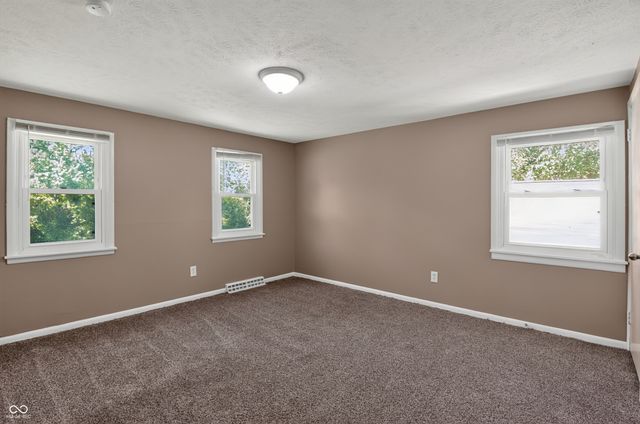 4916 E 39th Street, Indianapolis, IN 46226