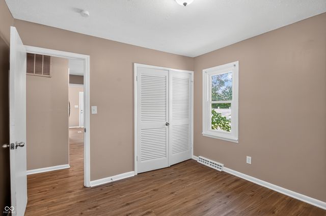 4916 E 39th Street, Indianapolis, IN 46226
