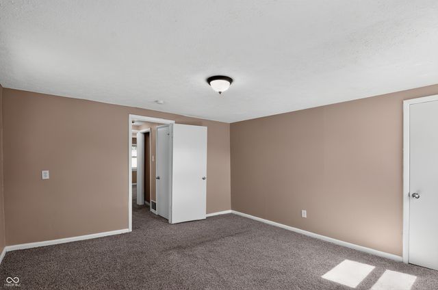 4916 E 39th Street, Indianapolis, IN 46226