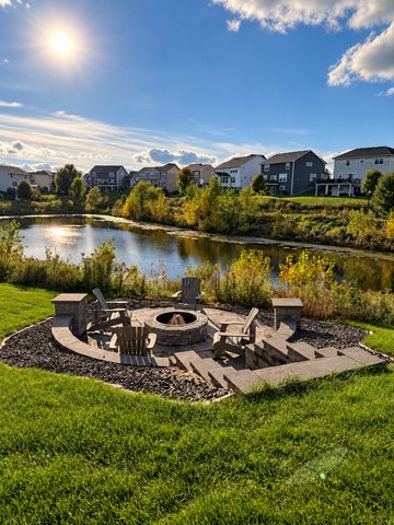 19235 Huxley Avenue, Lakeville, MN 55044