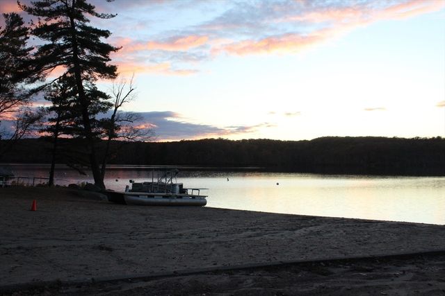 60 Shore Rd, Douglas, MA 01516