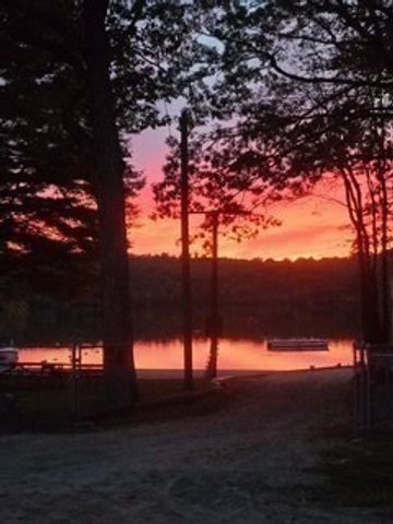 60 Shore Rd, Douglas, MA 01516