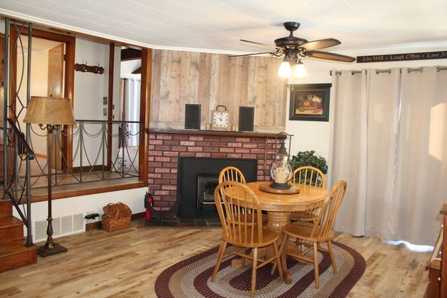 60 Shore Rd, Douglas, MA 01516