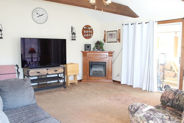 60 Shore Rd, Douglas, MA 01516