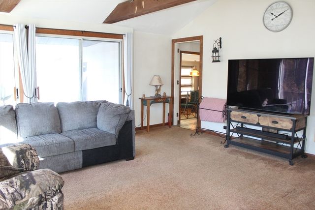 60 Shore Rd, Douglas, MA 01516