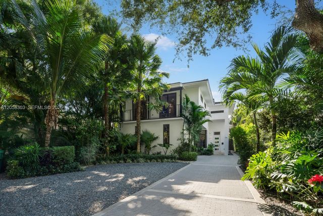 3630 Avocado Avenue, Miami, FL 33133