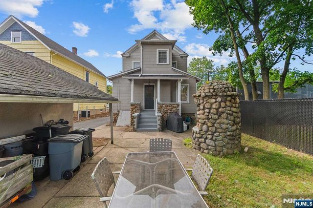 31 Wanamaker Avenue 1, Waldwick, NJ 07463