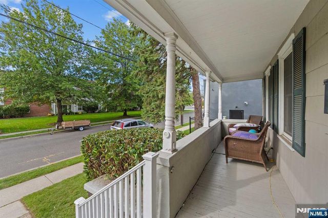 31 Wanamaker Avenue 1, Waldwick, NJ 07463