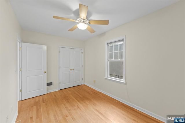 31 Wanamaker Avenue 1, Waldwick, NJ 07463