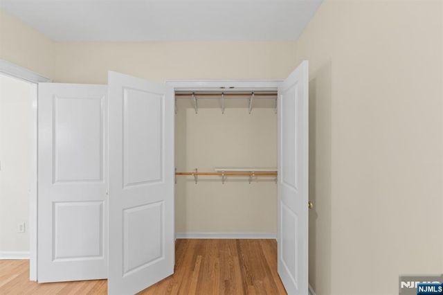 31 Wanamaker Avenue 1, Waldwick, NJ 07463