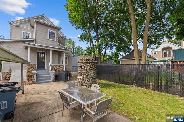 31 Wanamaker Avenue 1, Waldwick, NJ 07463