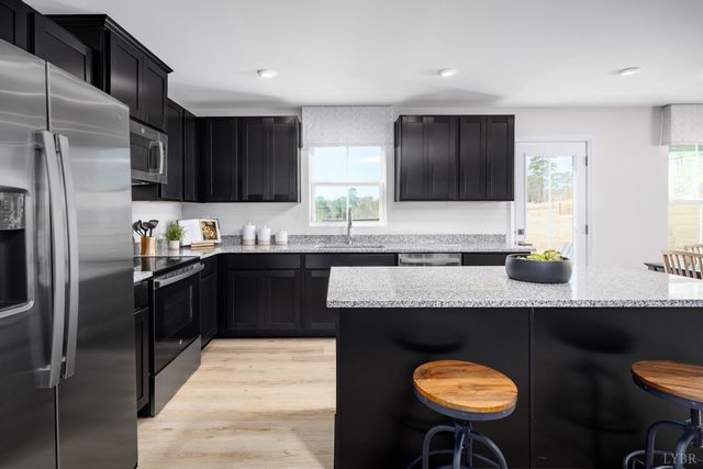 48 Crossing Court, Bedford, VA 24523