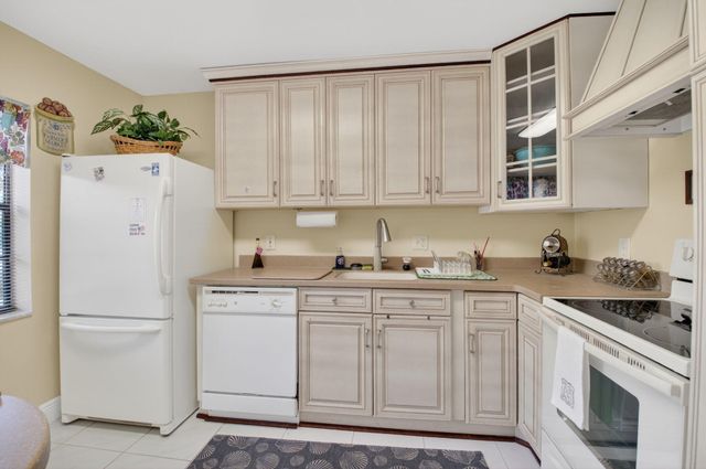 21656 Juego Circle 23g, Boca Raton, FL 33433