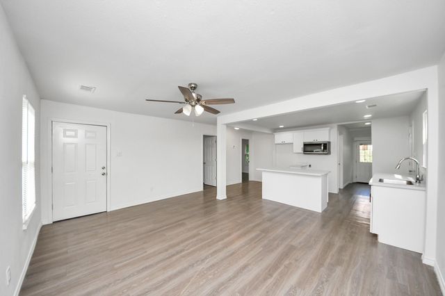 7004 Conley Street, Houston, TX 77021