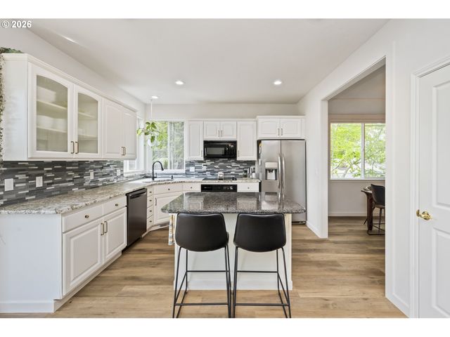 16170 Sw LOON Dr, Beaverton, OR 97007