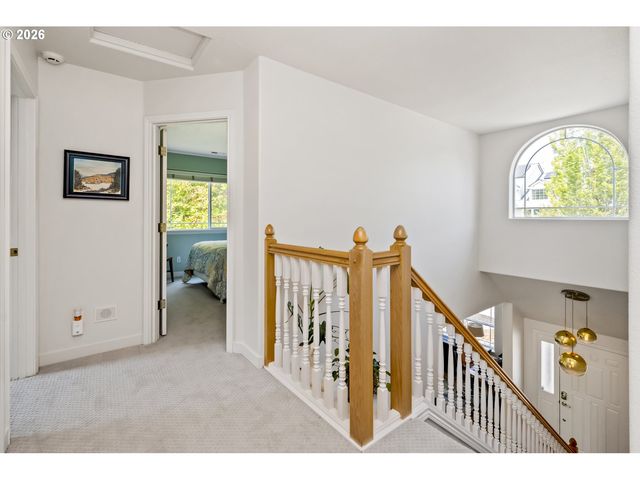 16170 Sw LOON Dr, Beaverton, OR 97007