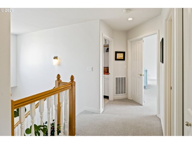 16170 Sw LOON Dr, Beaverton, OR 97007