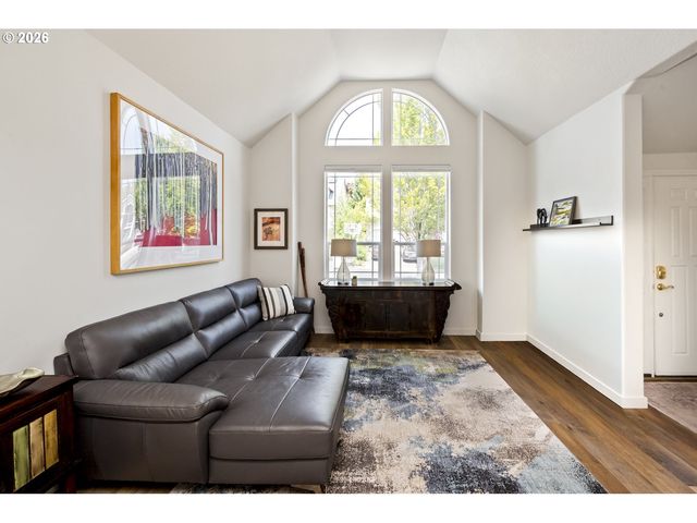 16170 Sw LOON Dr, Beaverton, OR 97007