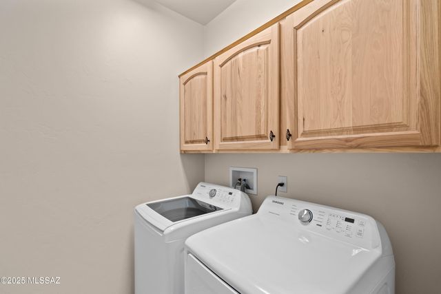 100 N Hayfield Draw Lane, Sahuarita, AZ 85629