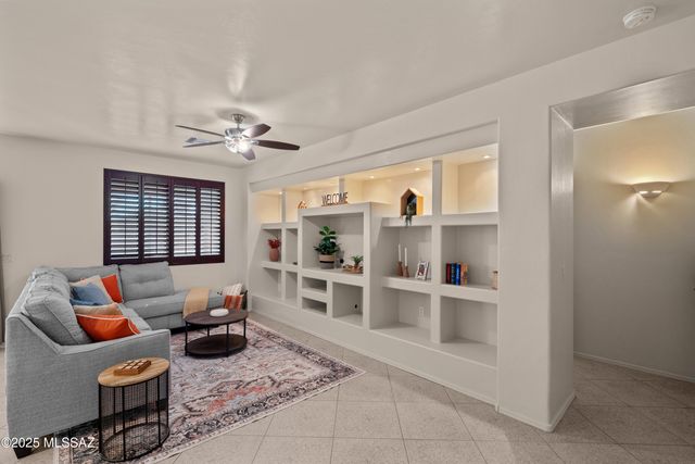 100 N Hayfield Draw Lane, Sahuarita, AZ 85629